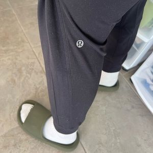 Ready to Rulu Joggers Size 4